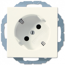JUNG Штепсельная розетка SCHUKO 16A 250V~ угол наклона 45 ° слоновая кость