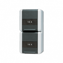 JUNG Двойная горизонтальная SCHUKO розетка IP44 16A 250V~, защита от детей