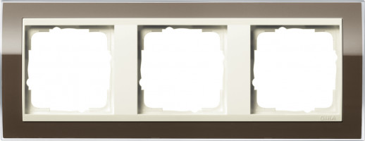 Gira Event Clear Коричневый/Крем глянц Рамка 3-ая
