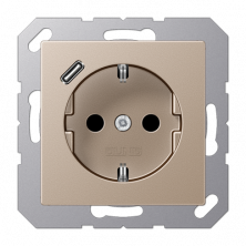 JUNG Розетка SCHUKO® с USB-зарядным устройством, тип С термопласт шампань