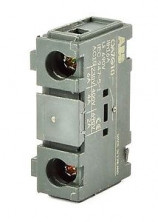 ABB OA7G10 Контакт дополнительный 1НО для рубильников типа OT16..1 25E_C